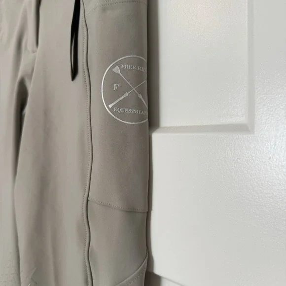 NEW Free Ride Equestrian Lux Breech Knee Patch Sand Lux Womens Size Medium Horse - Picture 5 of 12